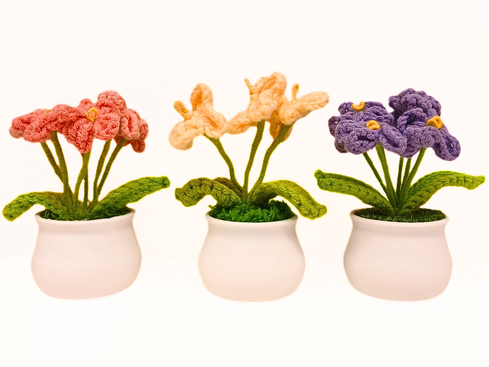 Tiny Bunch of Flowers Flowerpot